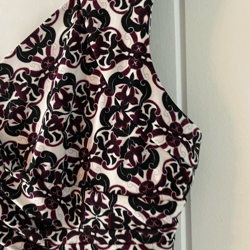 Whbm Top In Xl. Sleeveless Geometric Pattern - image 5